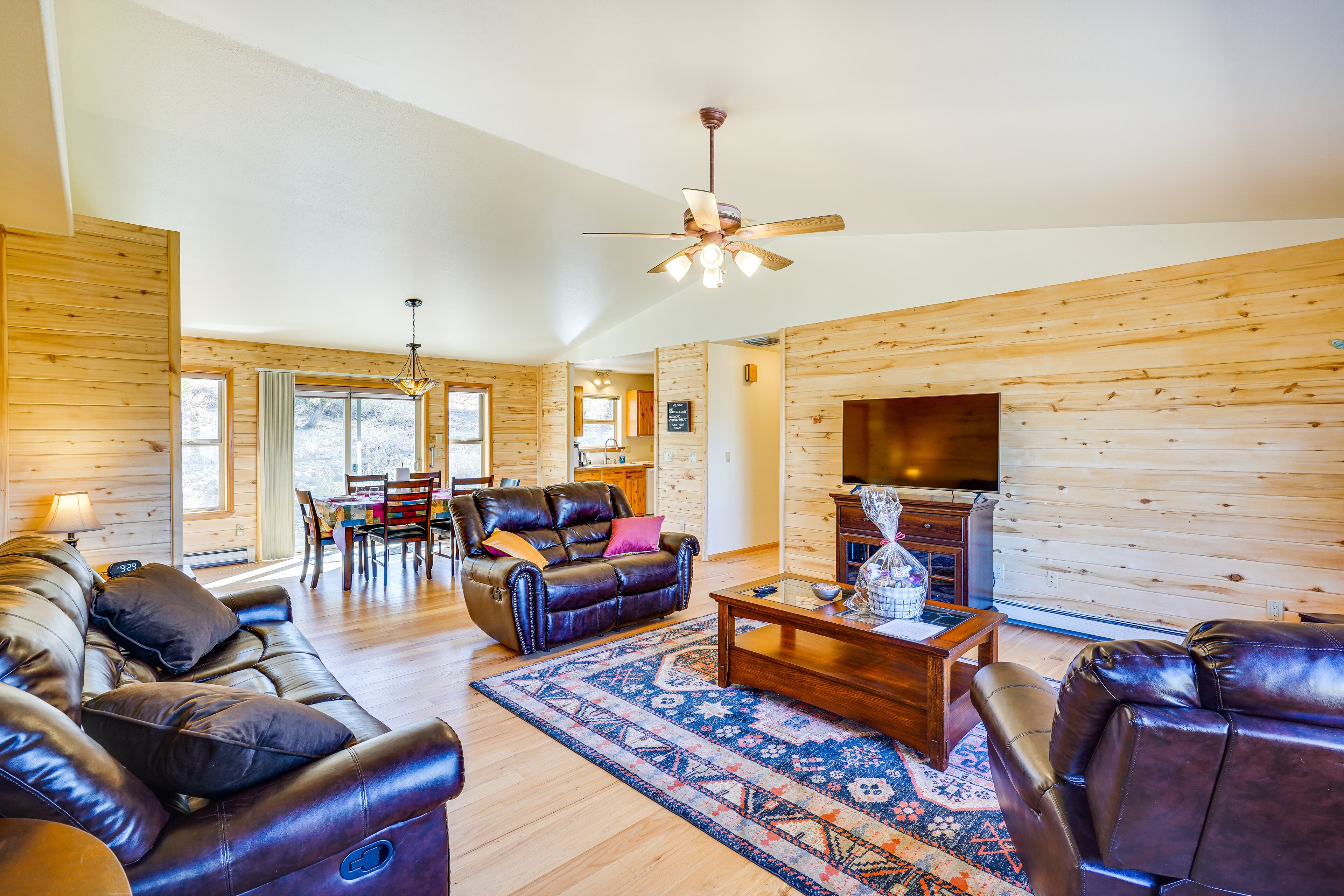 Cañon City Vacation Rental w/ Stunning Views!