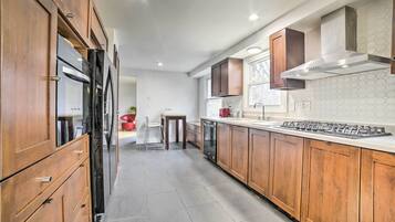Rumah (4 Bedrooms) | Interior