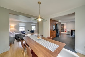 Interior - Charming Vacation Rental: 15 Mi to Pittsburgh (Monroeville)