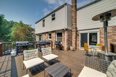 Charming Vacation Rental: 15 Mi to Pittsburgh