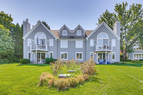 Waterfront Condo: Walk to Downtown Boothbay Harbor