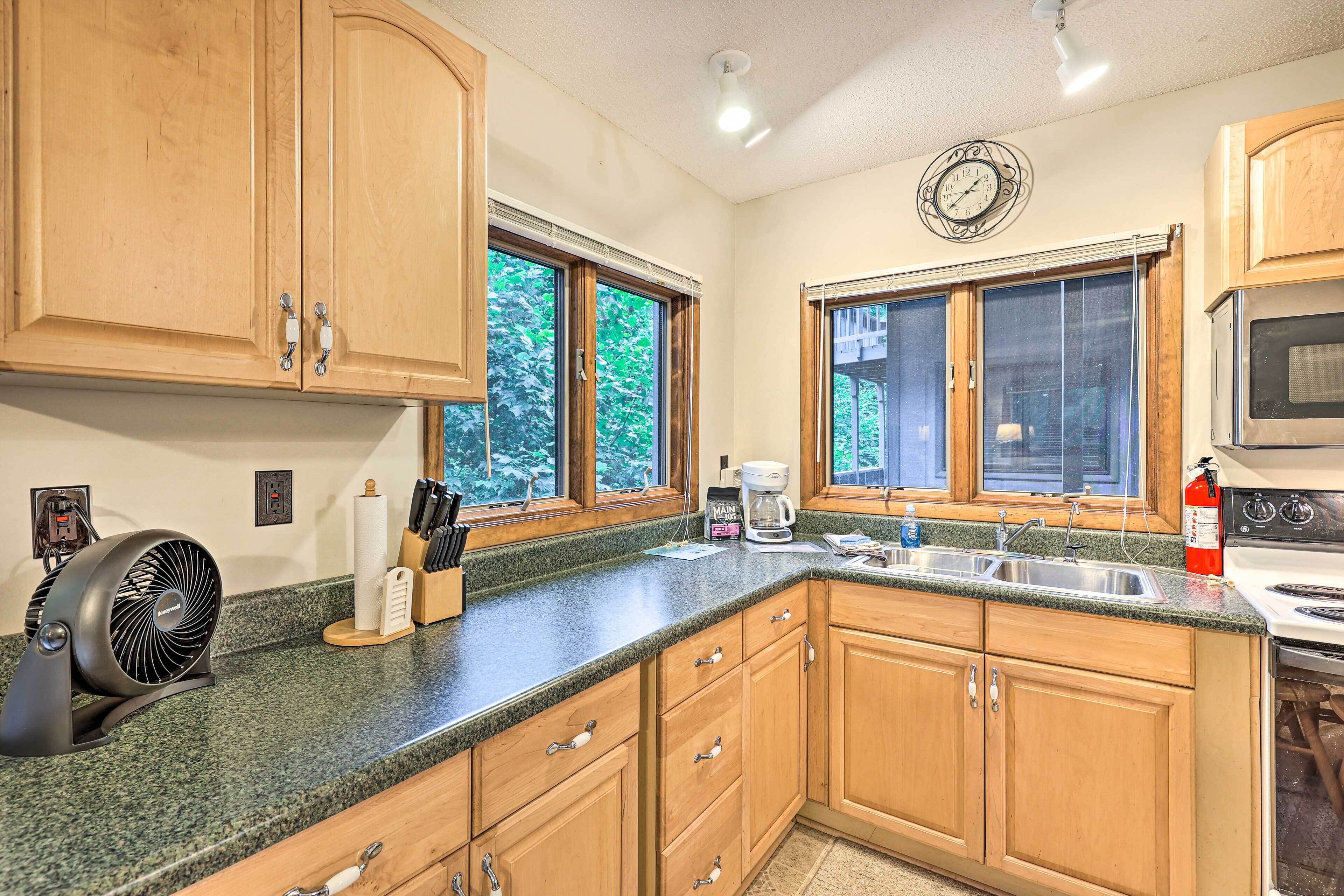 House (3 Bedrooms) | Interior