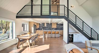 A Contemporary Dream: Lakefront Rathdrum Oasis!