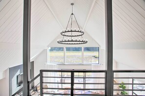 House (4 Bedrooms) | Interior - A Contemporary Dream: Lakefront Rathdrum Oasis! (Rathdrum)