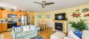 Condo w/ Deck: Walk to Beach & Convention Center!