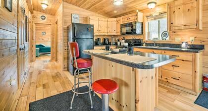 Cozy Cabin in Parsons: Hike, Fish & Explore!