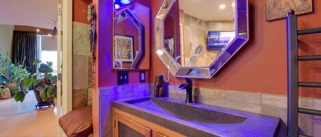 Apartment (0 Bedroom) | Interior