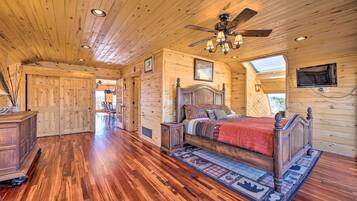House (3 Bedrooms) | 3 bedrooms, bed sheets