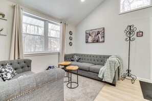 House (3 Bedrooms) | Interior - Walk to Lake: Tobyhanna Home w/ Hot Tub & Fire Pit (Tobyhanna)