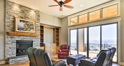 Chic Willamette Valley Home w/ Deck & Vineyard!