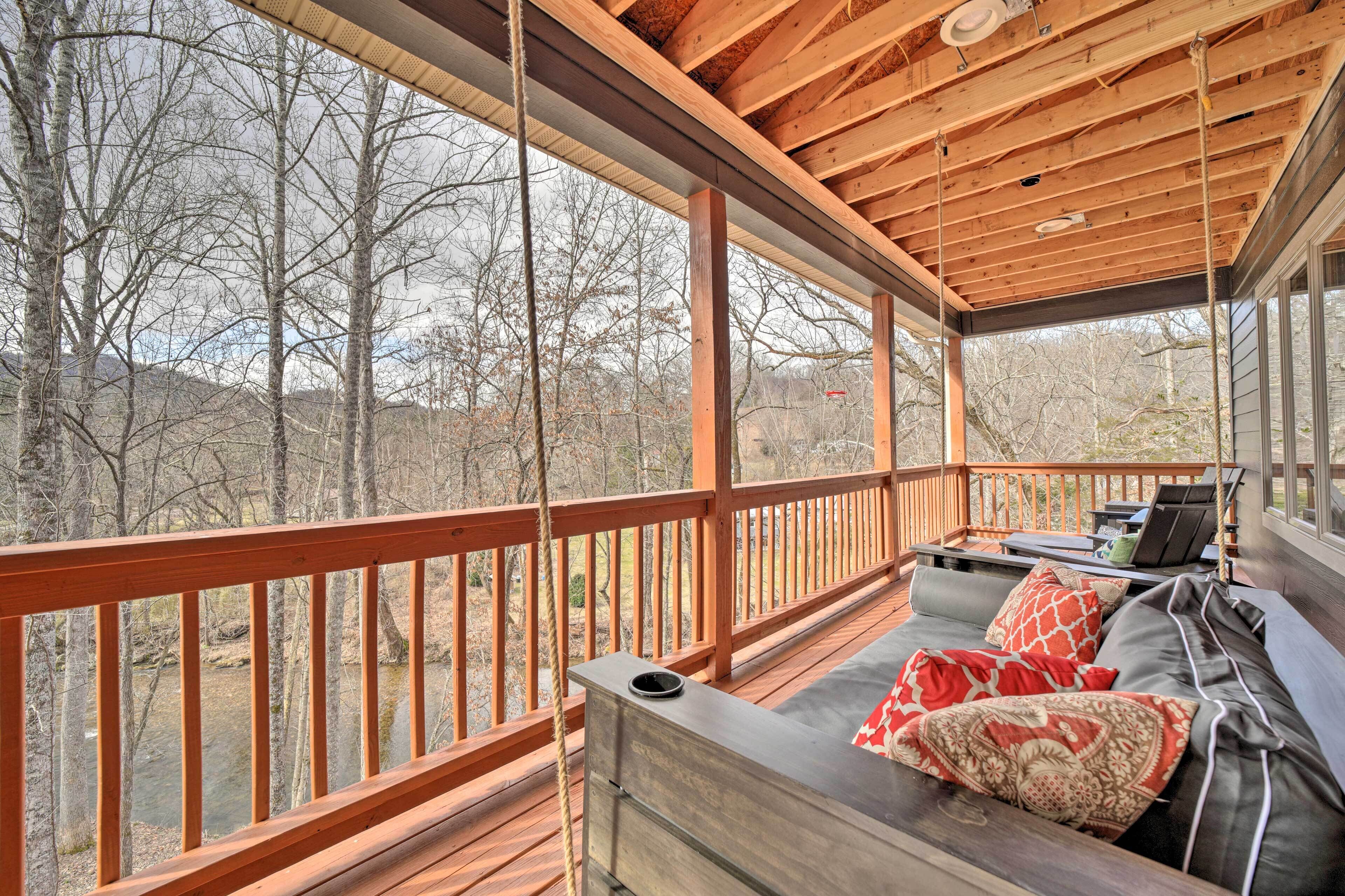 Cullowhee Vacation Rental on the River!