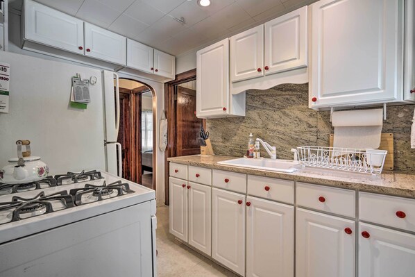 House (2 Bedrooms) | Interior - Dog-friendly Waretown Home w/ Furnished Deck! (Waretown)