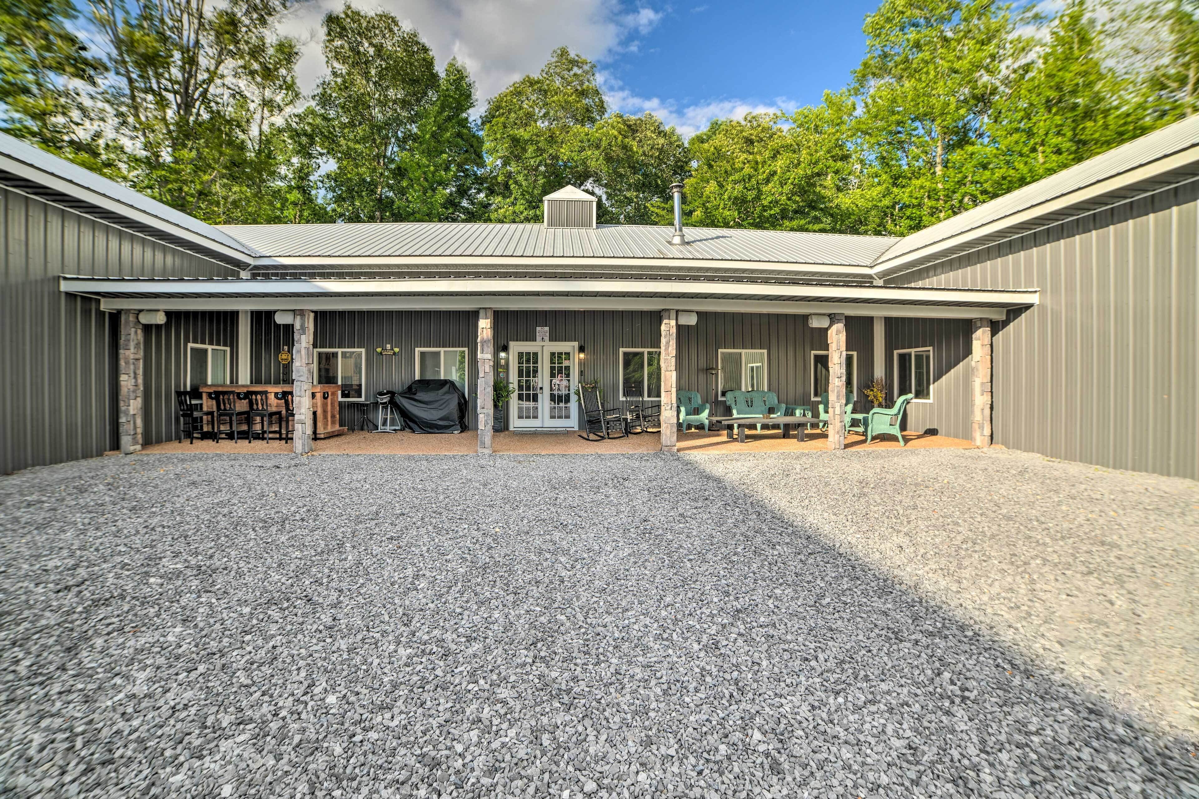 House (4 Bedrooms) | Interior