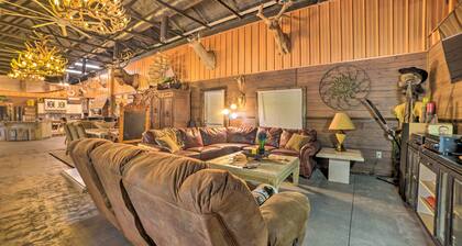Family Leatherwood Resort Cabin w/ Fire Pit!