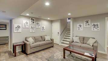 Maison (5 Bedrooms) | Intérieur