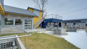 House (5 Bedrooms) | Interior