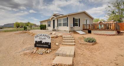 Utah Retreat - Hot Tub, Deck & Near National Parks