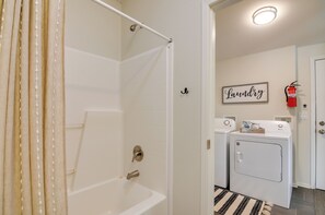 Casa (2 Bedrooms) | Interior