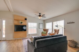 House (2 Bedrooms) | Interior