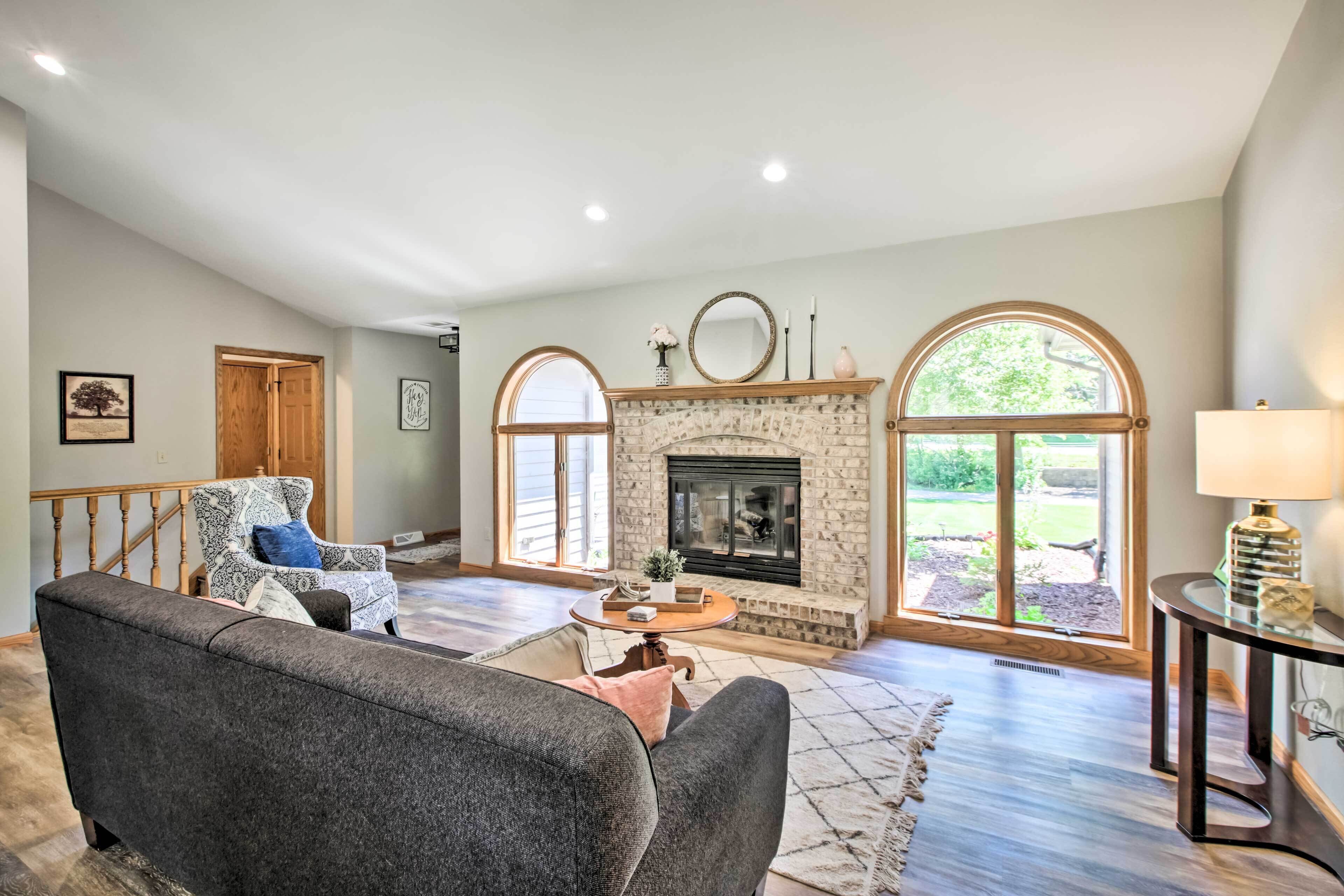 House (5 Bedrooms) | Interior