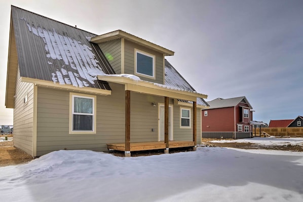 House (3 Bedrooms) | Front of property