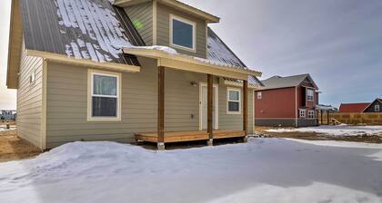 30 Mi to Crested Butte: Dog-friendly Home By River
