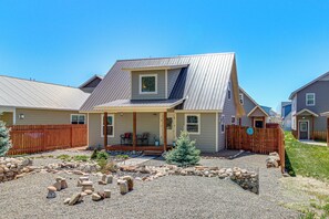 Interior - 30 Mi to Crested Butte: Dog-friendly Home By River (Gunnison)