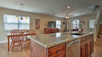 Casa (3 Bedrooms) | Interior