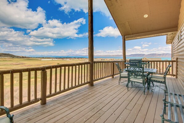 House (3 Bedrooms) | Front of property