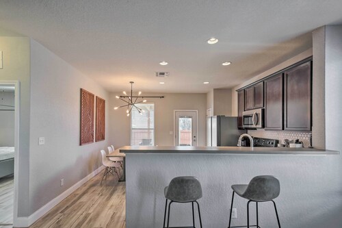 San Antonio Home w/ Patio + Grill Near Seaworld!