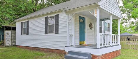 Rumah (2 Bedrooms) | Bagian depan properti