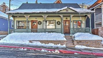 Rumah (2 Bedrooms) | Bagian depan properti