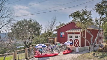 House (1 Bedroom) | Interior