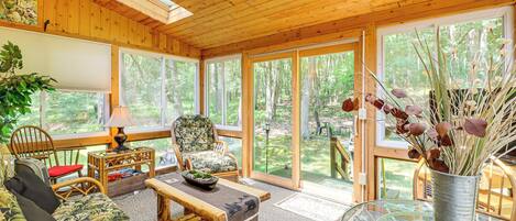 Appartement (2 Bedrooms) | Woonruimte | Televisie