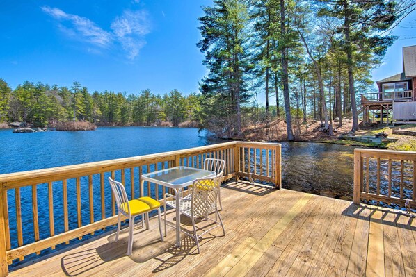 Interior - Lakefront Retreat w/ Kayaks, Grill, Fire Pit! (Nottingham)