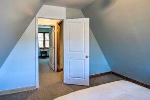 House (3 Bedrooms) | Interior - Lakefront Retreat w/ Kayaks, Grill, Fire Pit! (Nottingham)