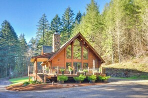 House (3 Bedrooms) | Interior - Luxe Cabin in the Woods: Walk to Lake! (Gaston)