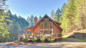 House (3 Bedrooms) | Front of property
