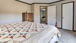 Rumah (2 Bedrooms) | Interior