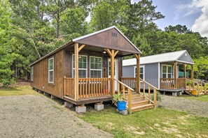 Interior - Lakefront Cabin w/ Access to 2 Paddleboats! (Woodville)