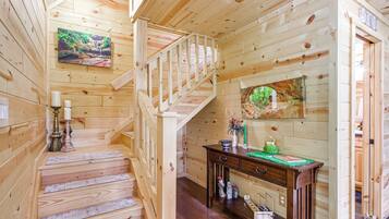 House (1 Bedroom) | Interior