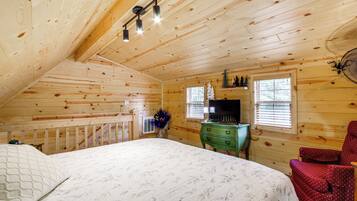 House (1 Bedroom) | Interior