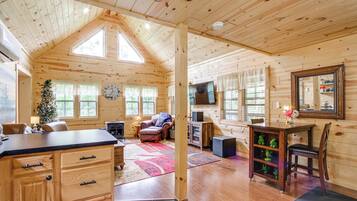 House (1 Bedroom) | Interior