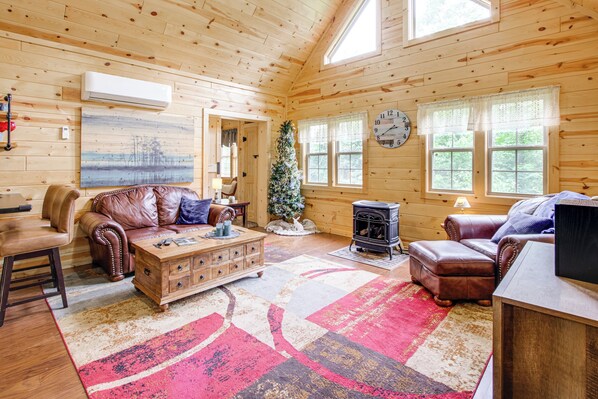 House (1 Bedroom) | Interior