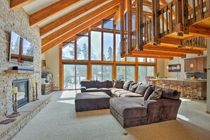 House (4 Bedrooms) | Interior - Luxurious Grand Lake Vacation Rental w/ Hot Tub! (Grand Lake)