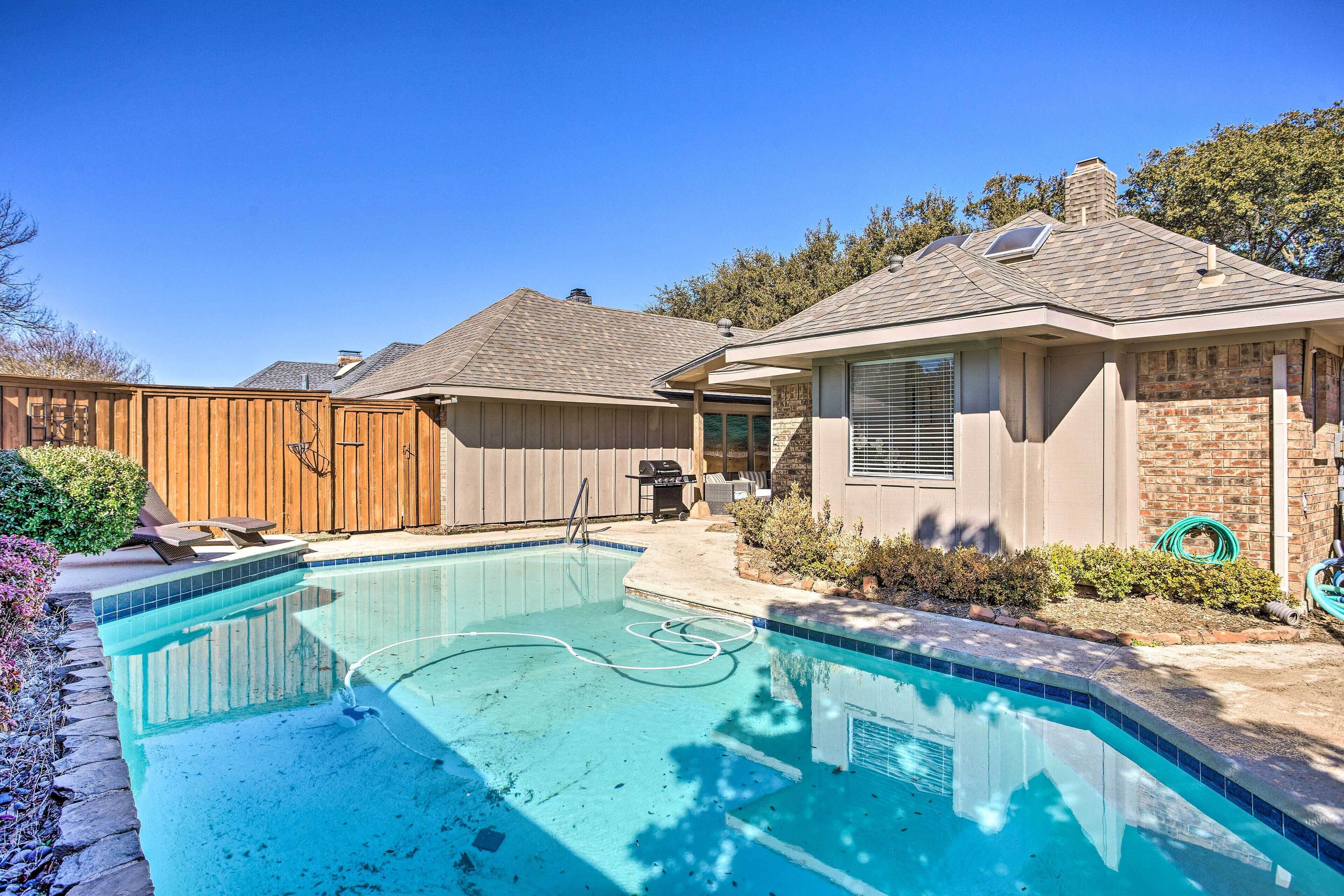 Modern Plano Home < 4 Mi to Adventure Landing