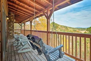 Interior - Smoky Mountain Views + Hot Tub: Spacious Cabin! (Sevierville)