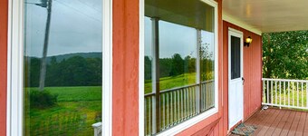 Mountain Top Country Hideaway: 48 Acres, Fire Pit!