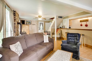 House (2 Bedrooms) | Interior