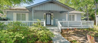 Oak Island Home w/ Spacious Backyard & Porch